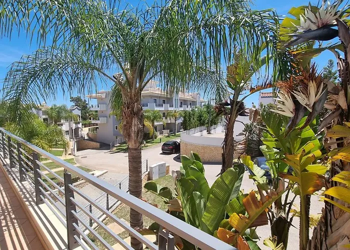 Lägenhet Quinta Do Pinheiro Premium By Sunny Deluxe