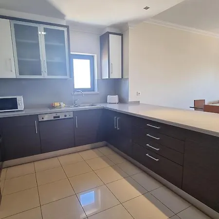 Apartament Quinta Do Pinheiro Premium By Sunny Deluxe *